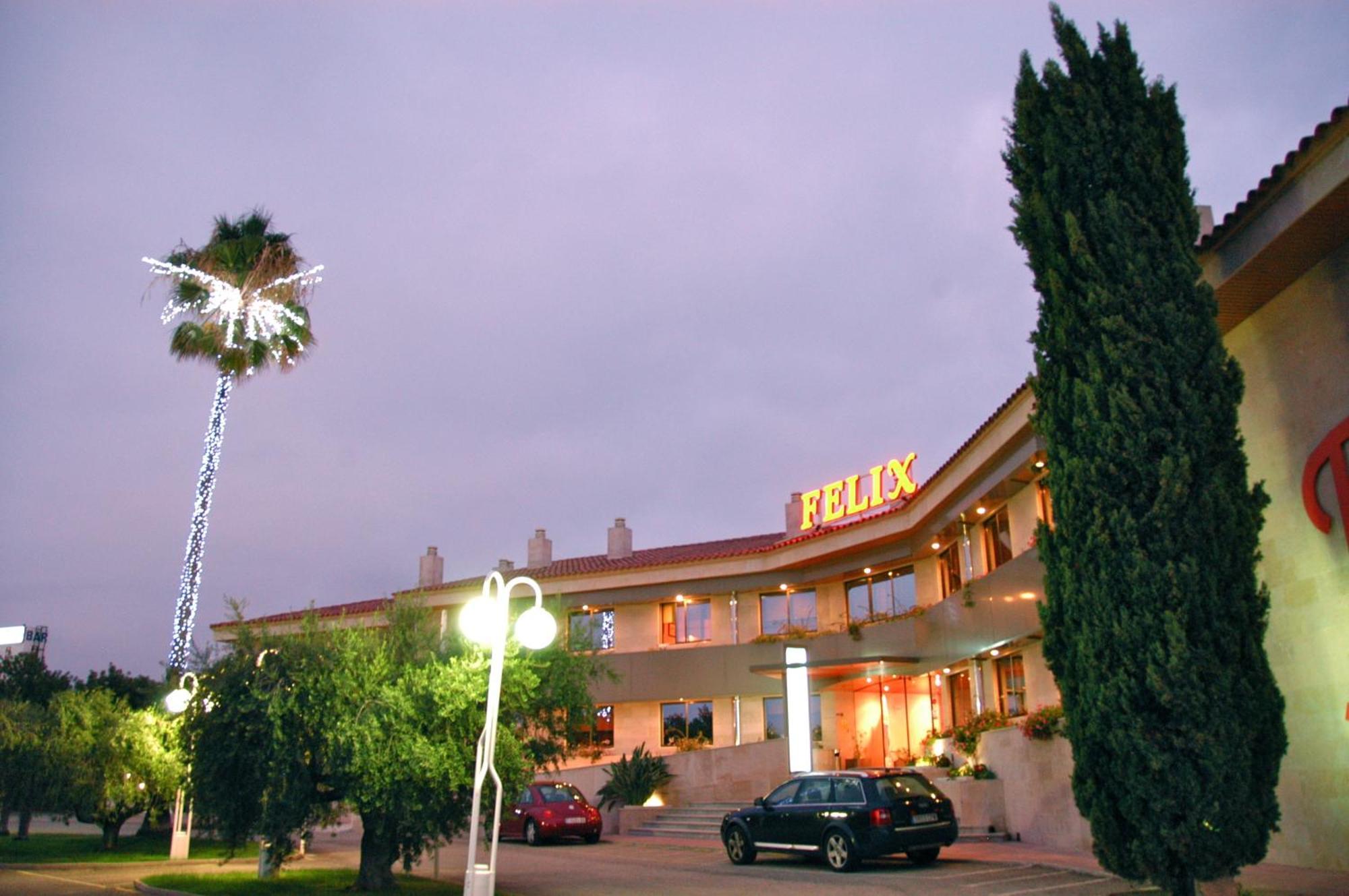 Felix Hotel Valls Exterior foto