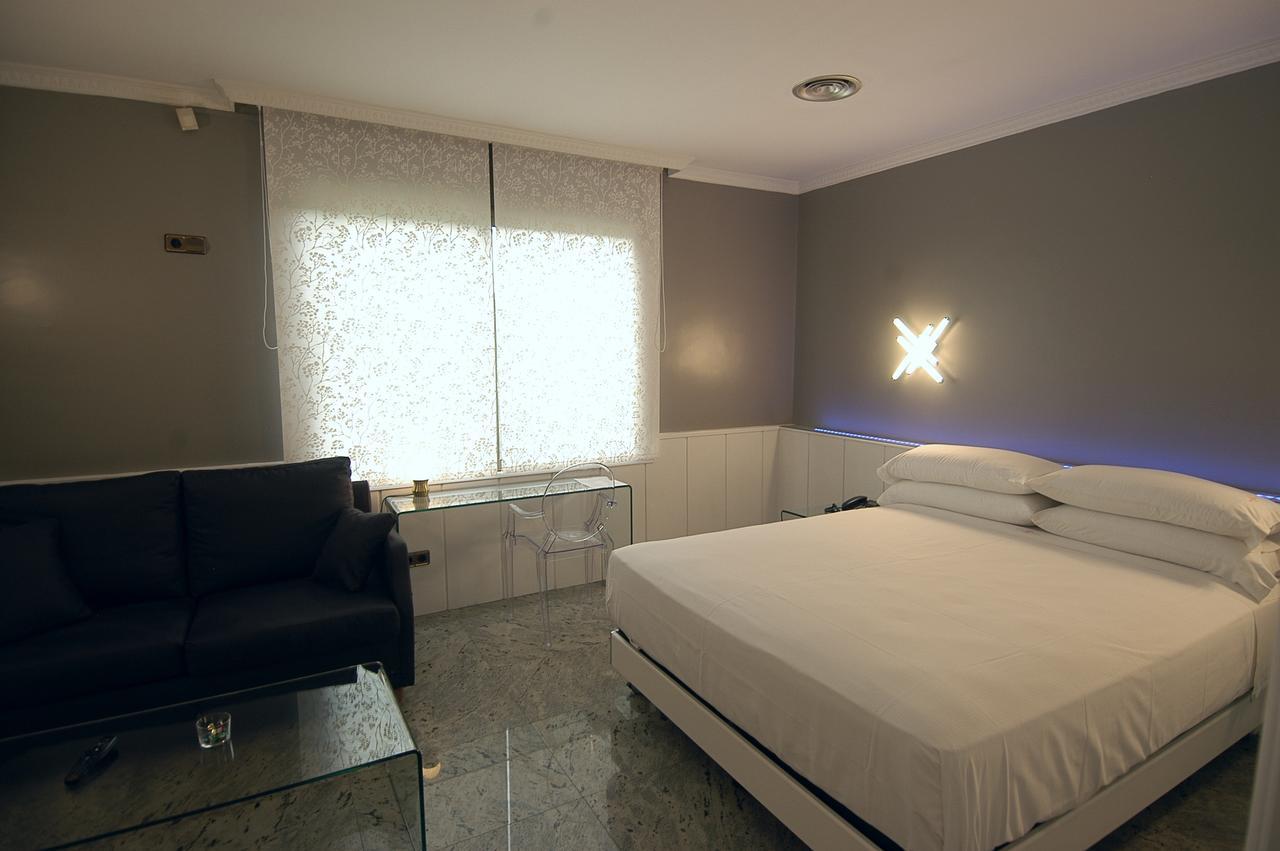 Felix Hotel Valls Exterior foto